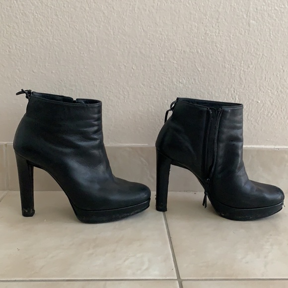 Stuart Weitzman bootie - Picture 2 of 7